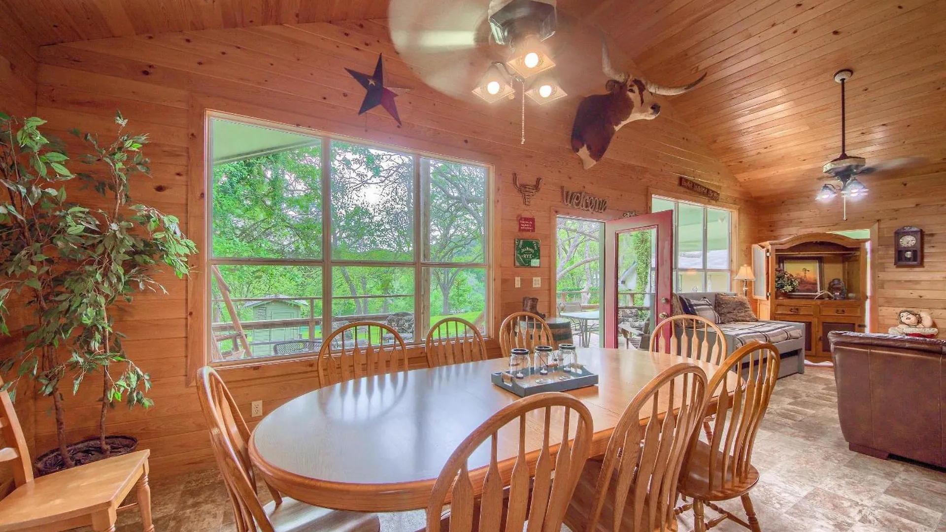Holiday home Rr 9084b3 Texas Blue Wagon Canyon Lake