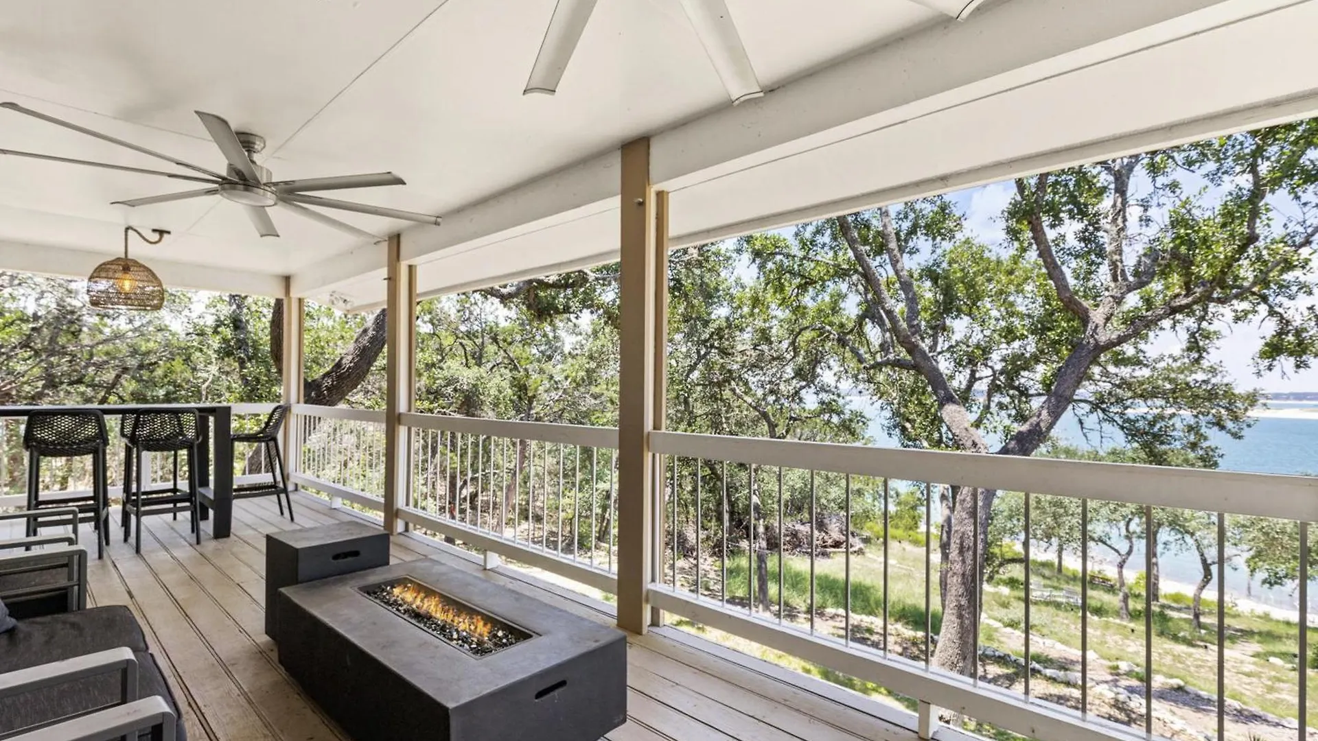 Holiday home Lakeside Escape *