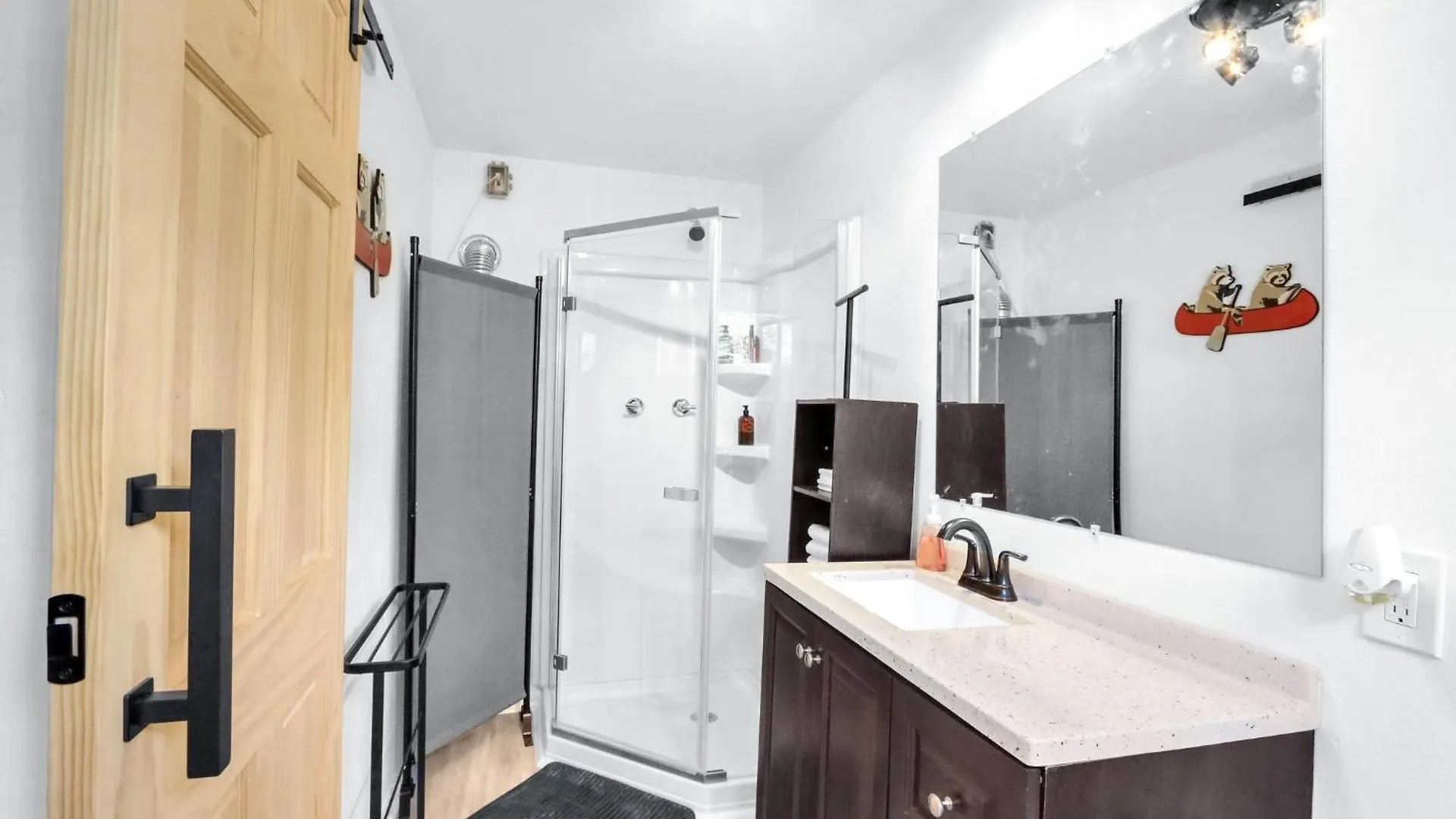 Lakewood Estates - Cozy Loft Holiday home Canyon Lake