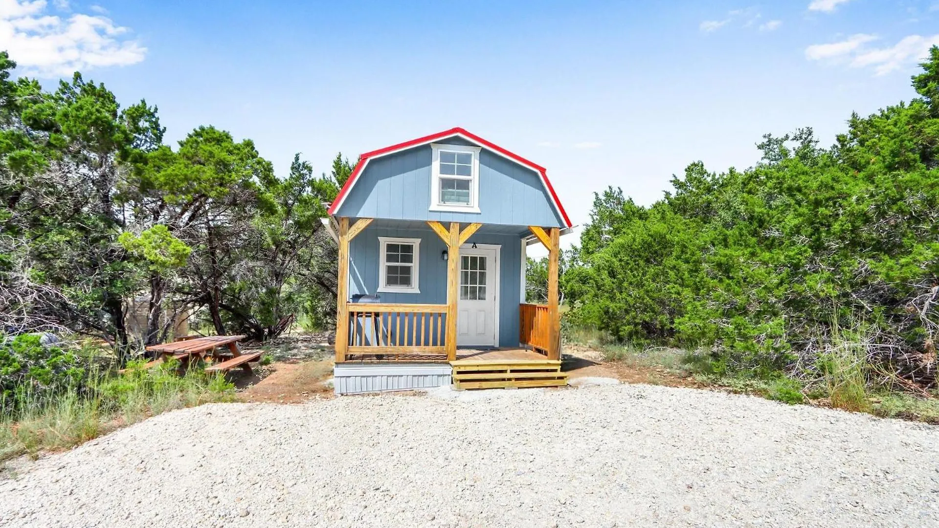 Lakewood Estates - Cozy Loft Canyon Lake