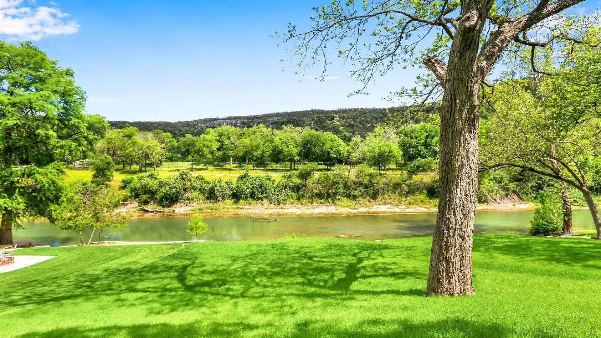River Getaway *