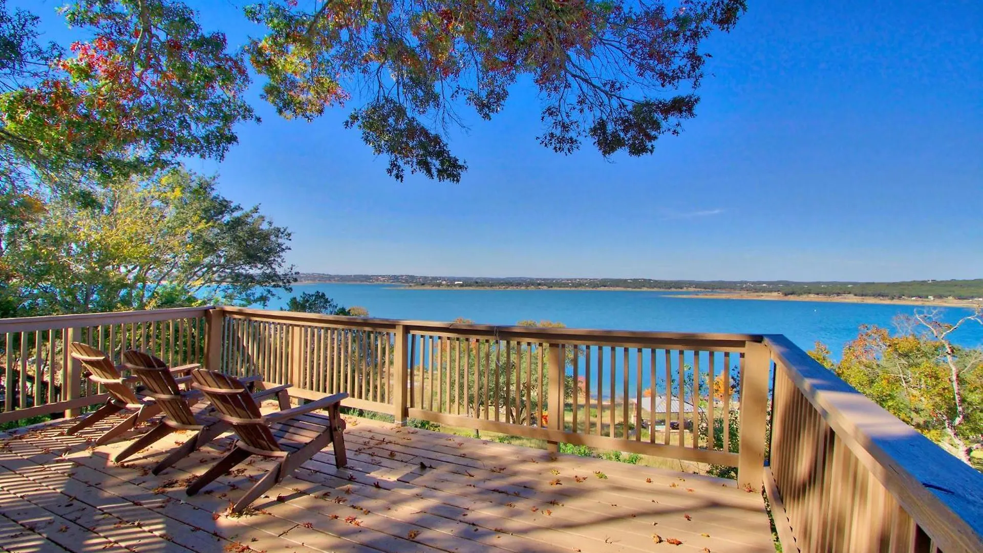 Lakeshore Luxe Canyon Lake