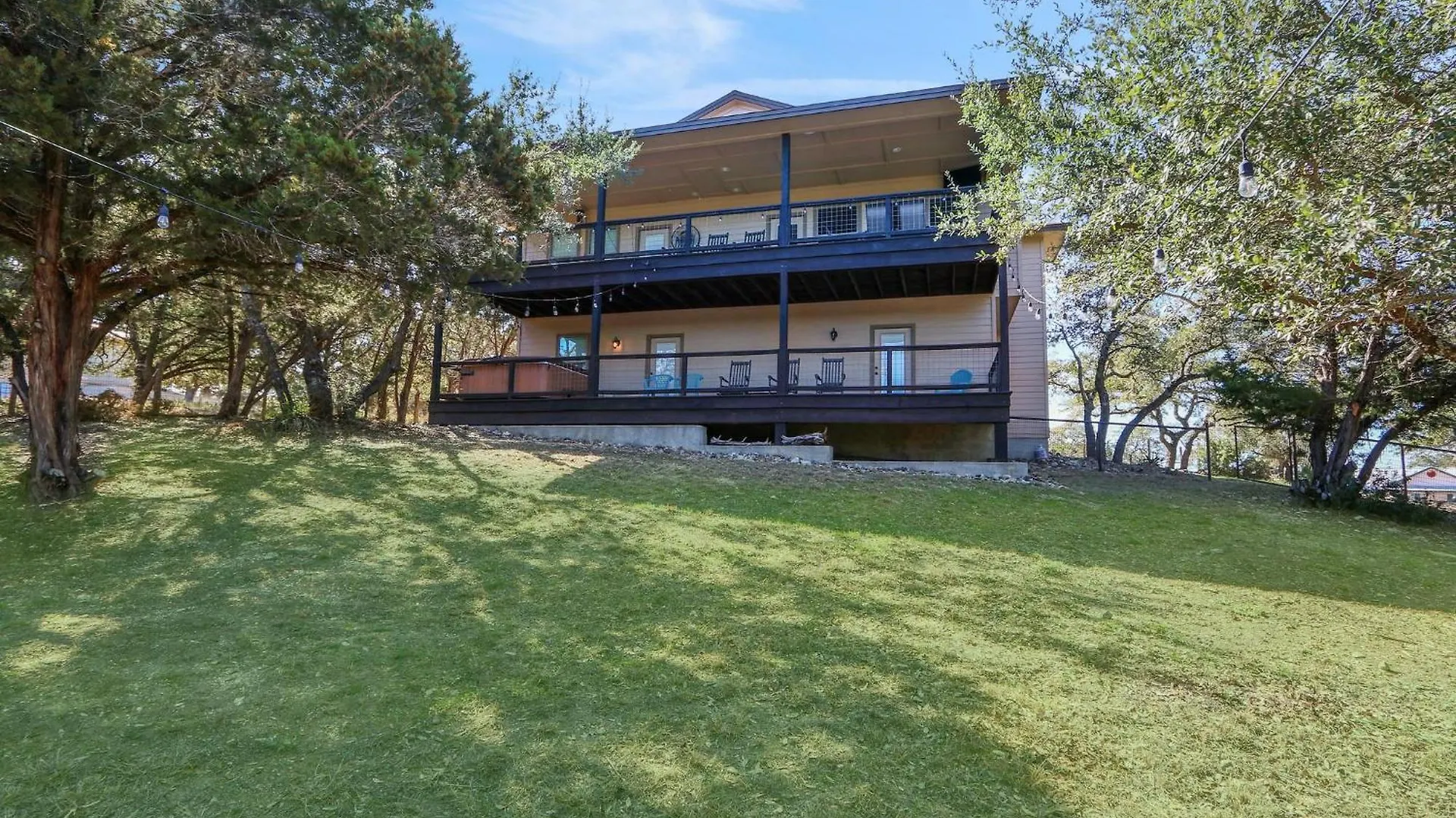 Decked Out Holiday home Canyon Lake