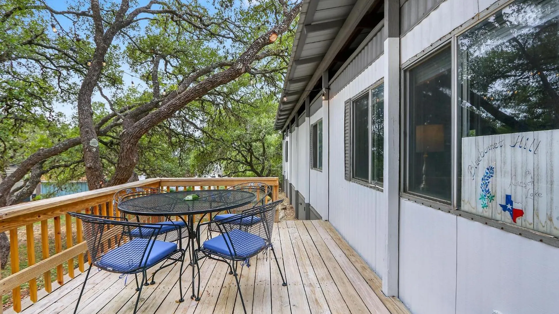 Bluebonnet Hill Canyon Holiday home