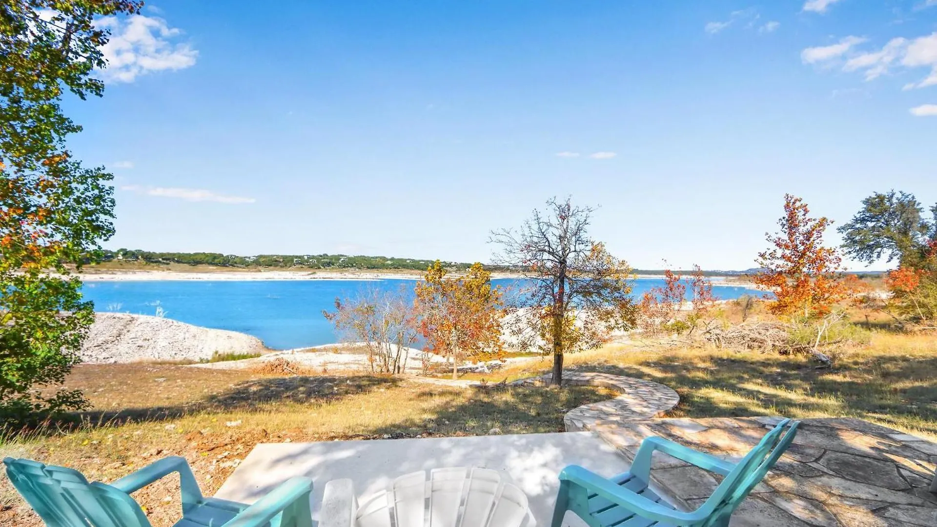 Lakeside Dreamhouse Holiday home *