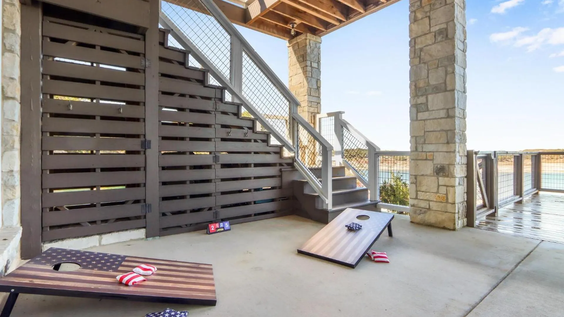 Lakeside Dreamhouse * Canyon Lake