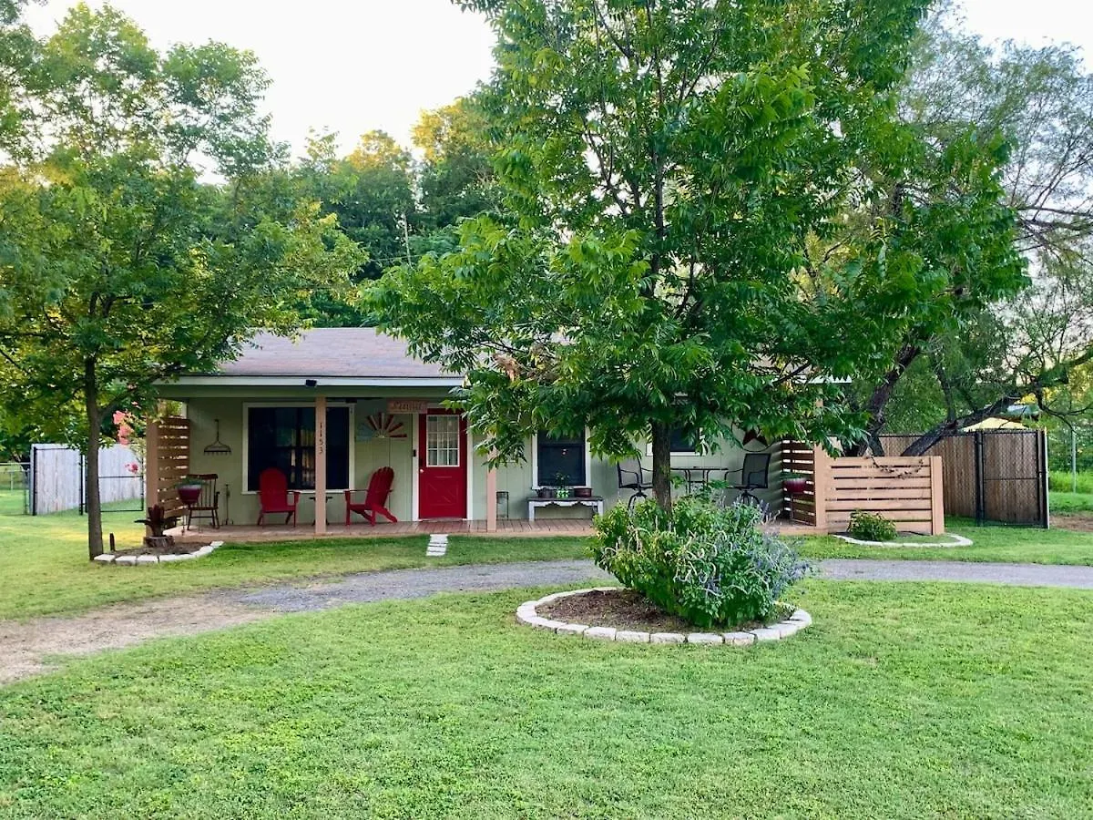 Holiday home Hill Country Casita 3 Minutes From Guadalupe River & Canyon *