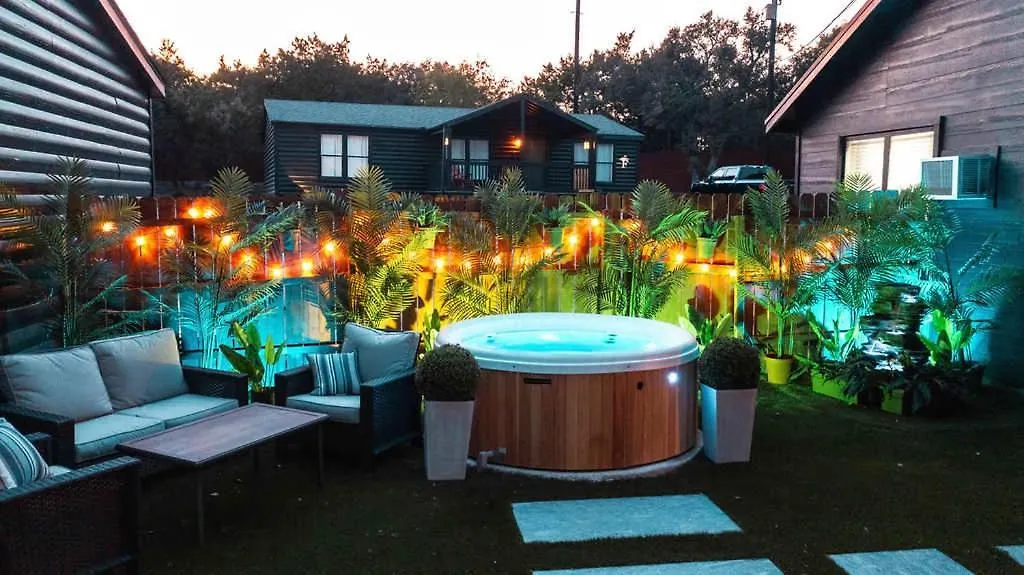 Starlight Horizon 2 - C & R Holiday home *