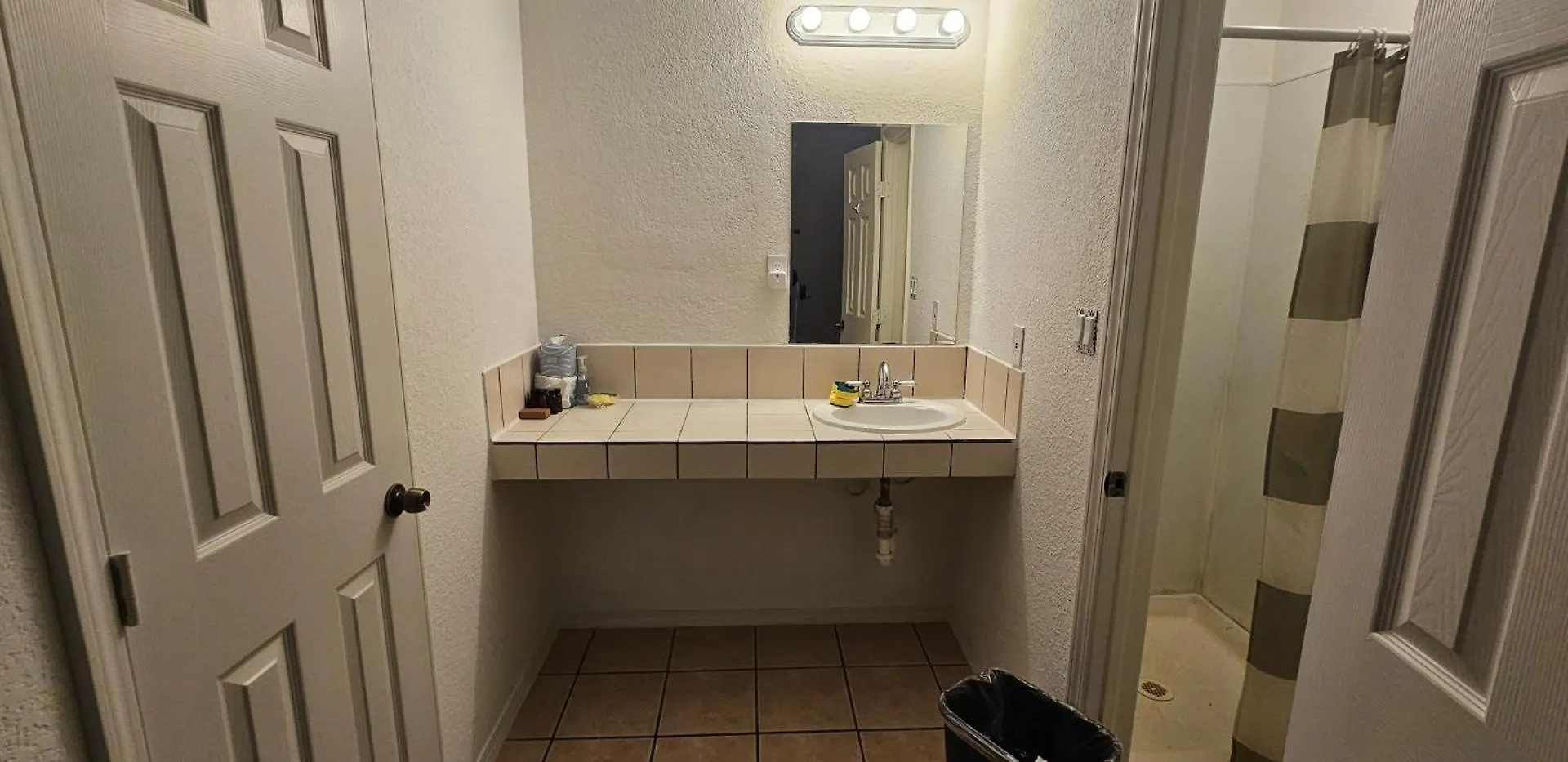 Hotel The Claire 3*