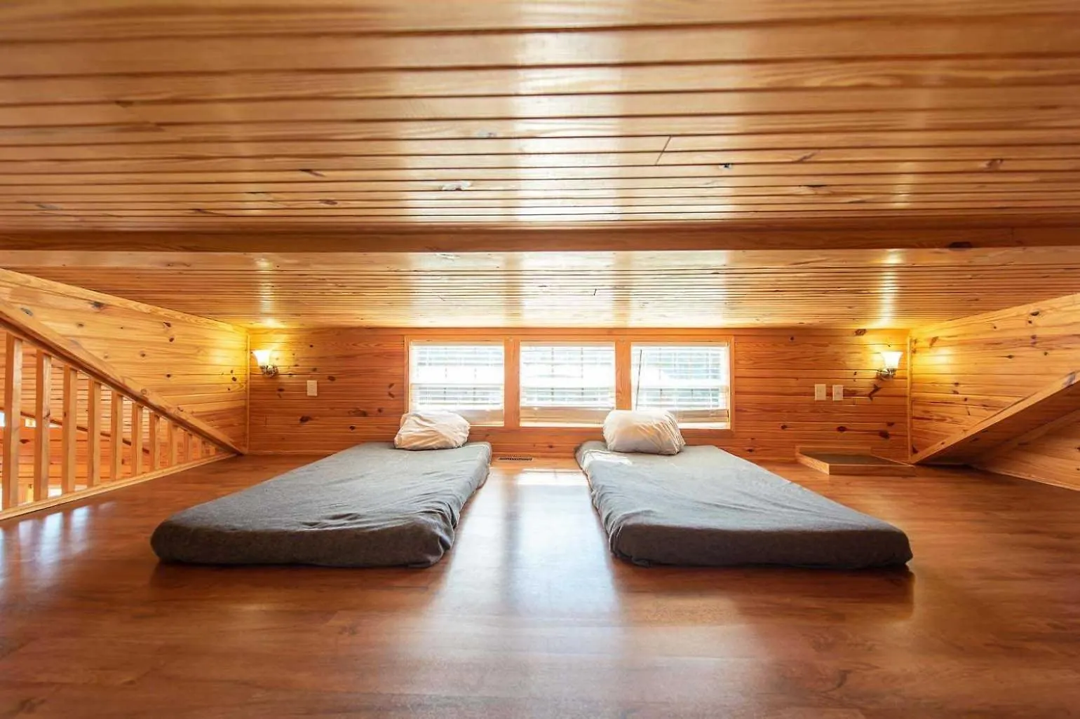 Kamp alanı Jellystone Park Hill Country *