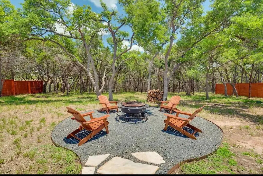 Holiday home King Master Queen And Bunks Fire Pit Gameroom