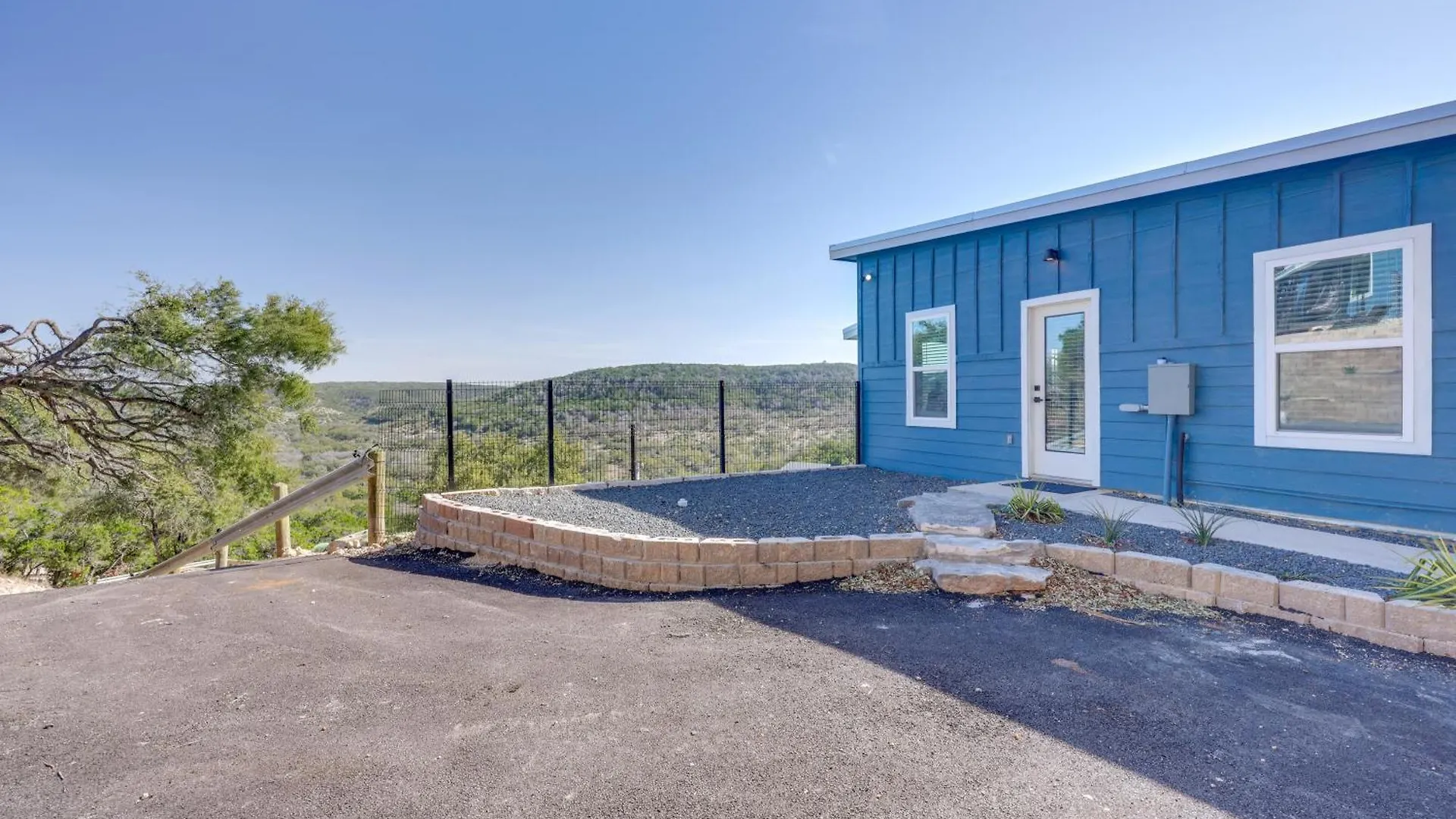 Less Than 1 Mi To Canyon With Hot Tub Holiday home Canyon Lake