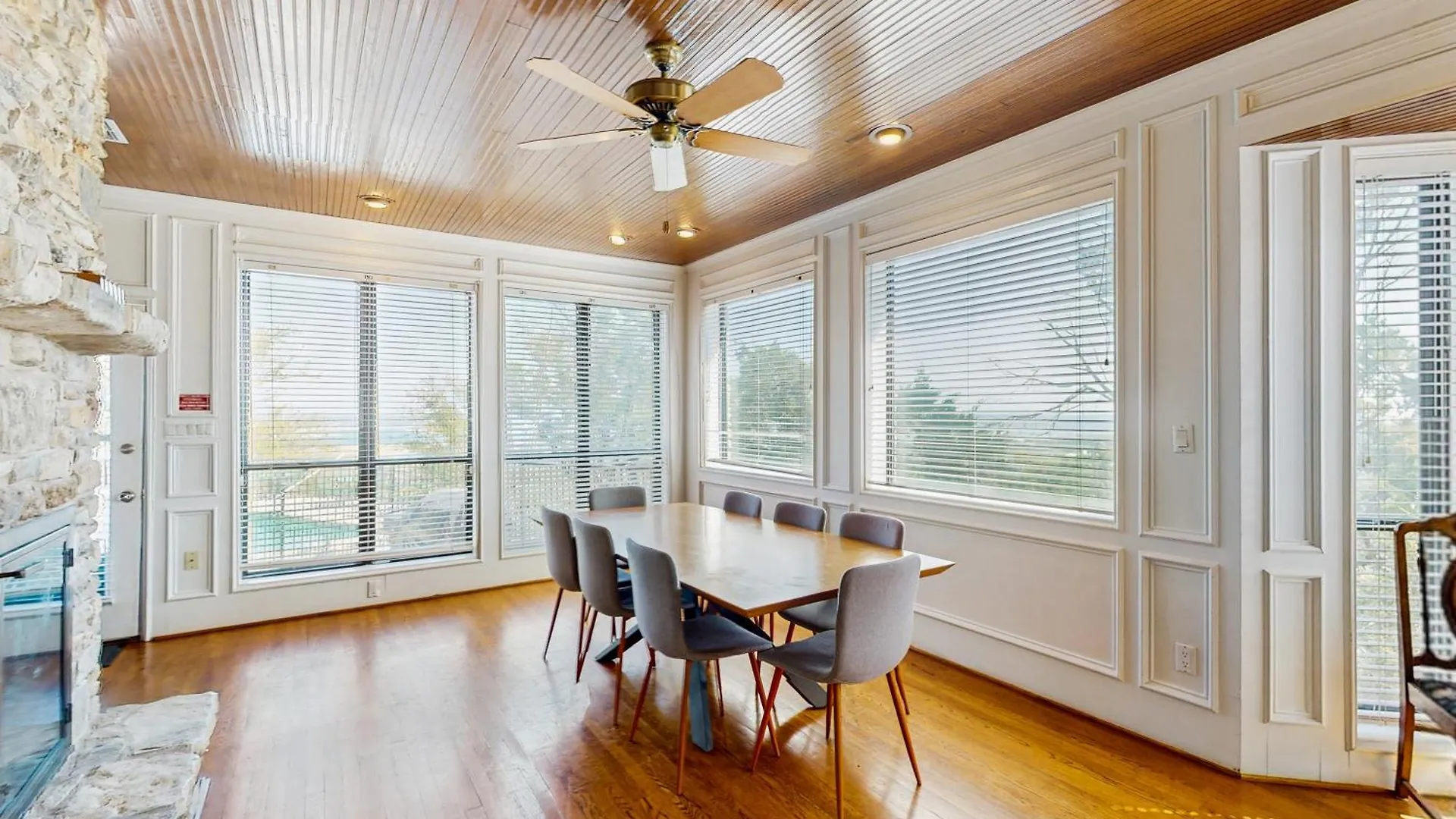 Maverick Mountaintop Retreat Holiday home Canyon Lake