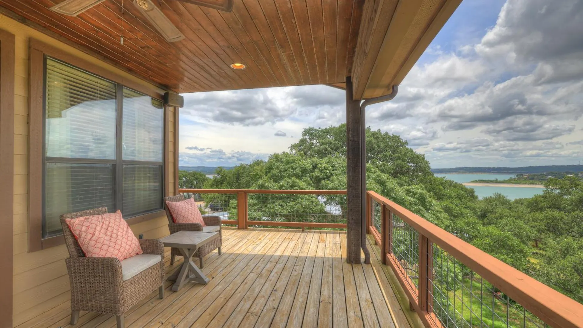 Holiday home Canyon Lakehouse Panoramic Views With Firepit! *