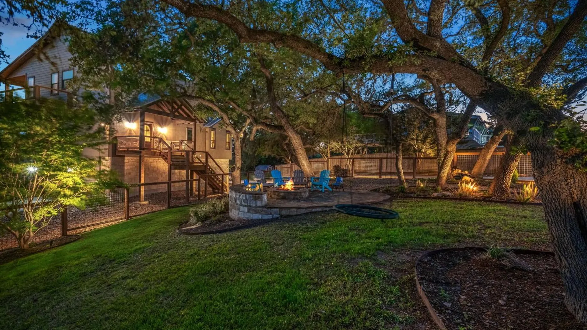 Canyon Lakehouse Panoramic Views With Firepit! Canyon Lake