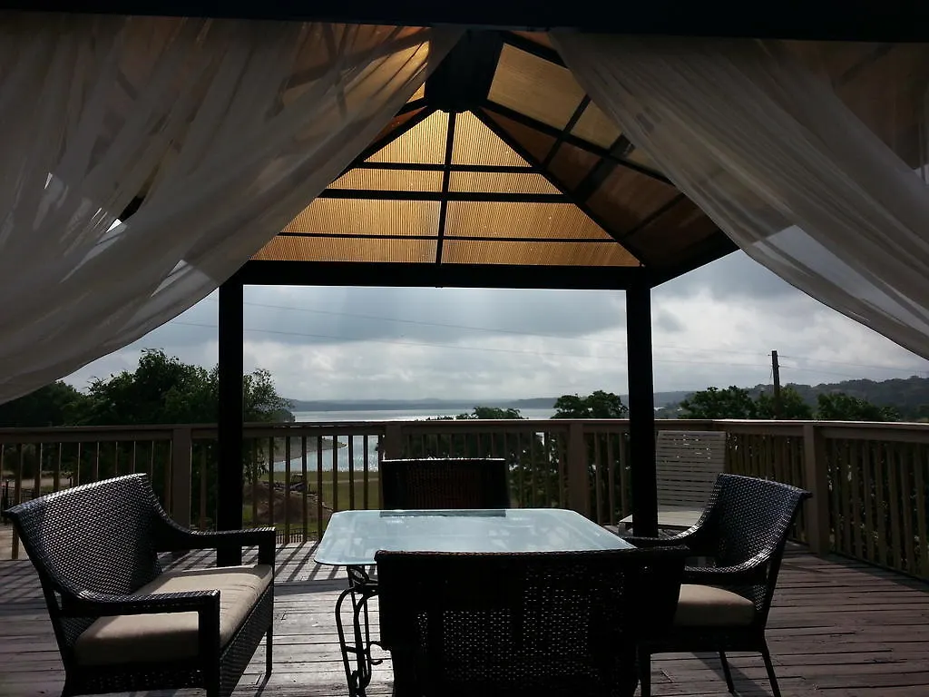 Lodge At Turkey Cove Canyon Lake
