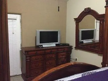 Aparthotel Still Water Ranch 4*