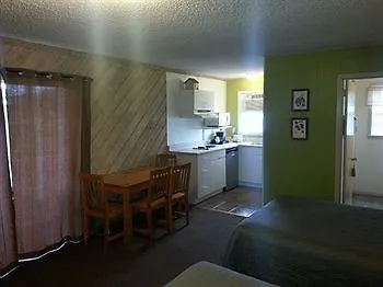Lodge At Turkey Cove *