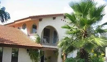 Lakehouse 3* קניון לייק