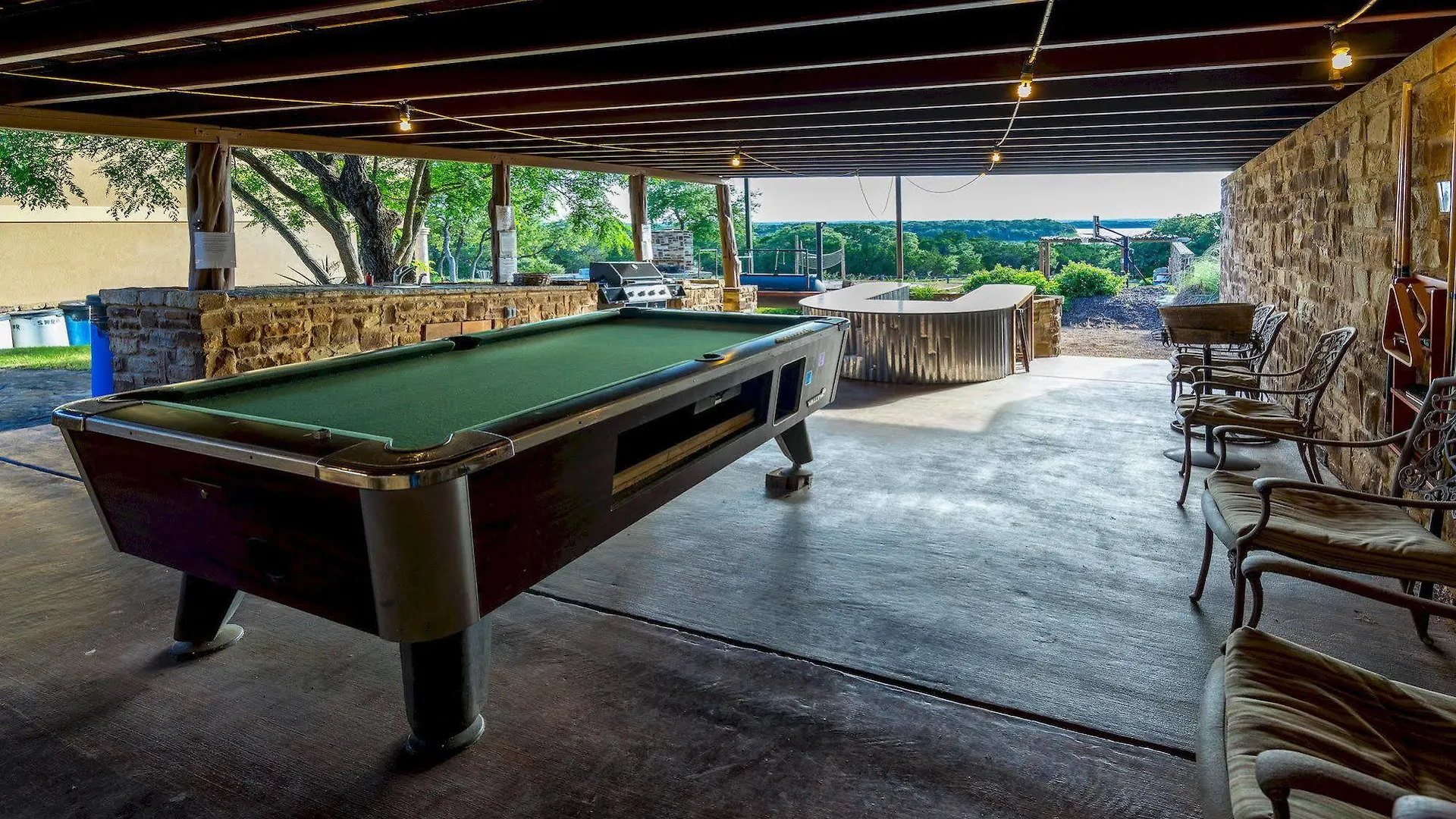 Aparthotel Still Water Ranch 4*