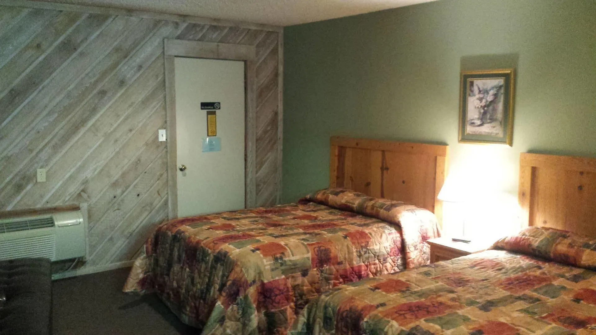 Lodge At Turkey Cove