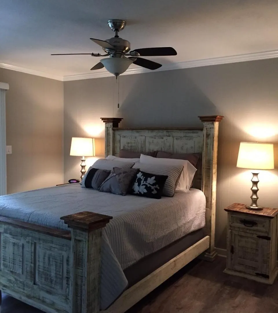 Aparthotel Whitewater Canyon Lake