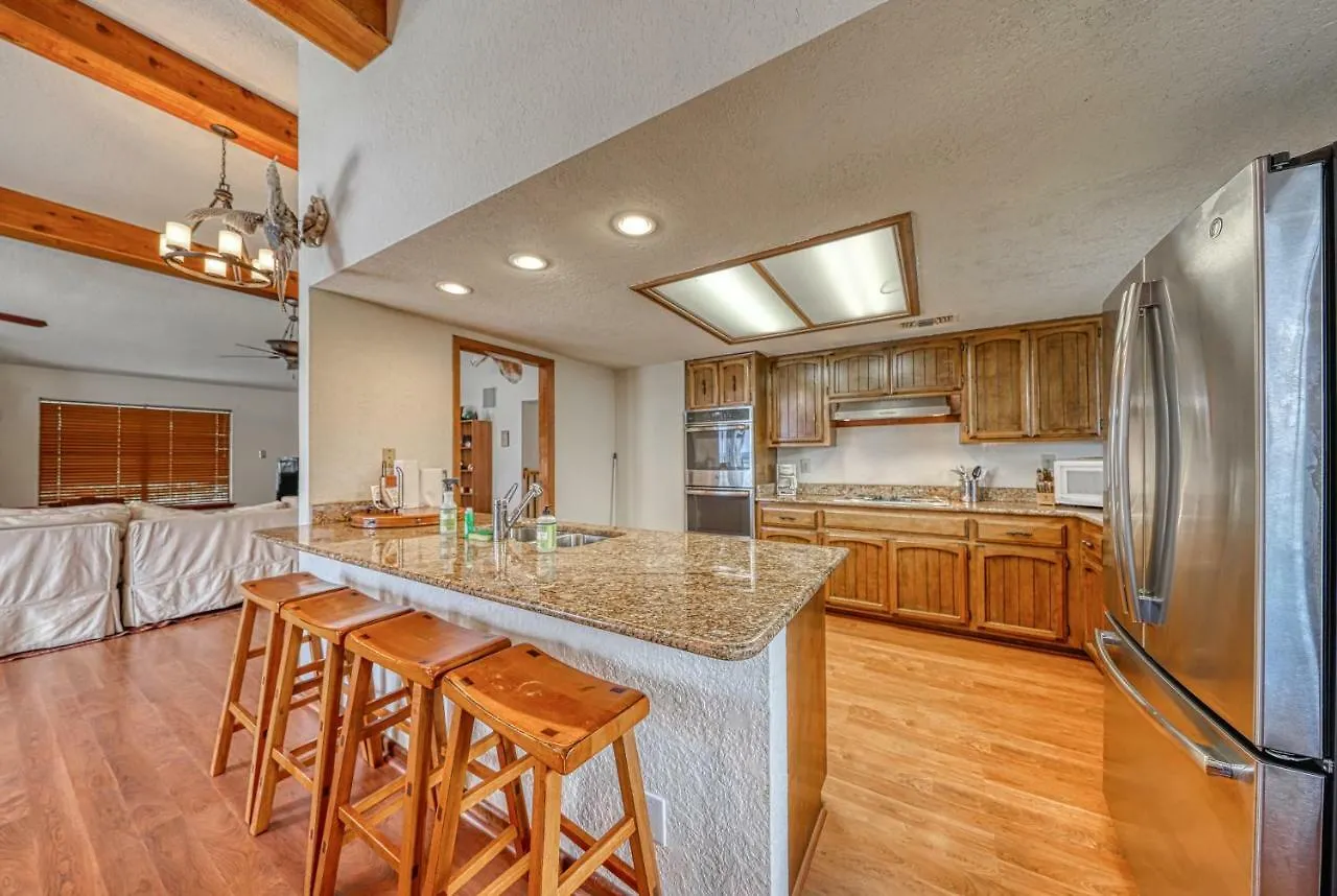 Riverside Manor Holiday home Canyon Lake