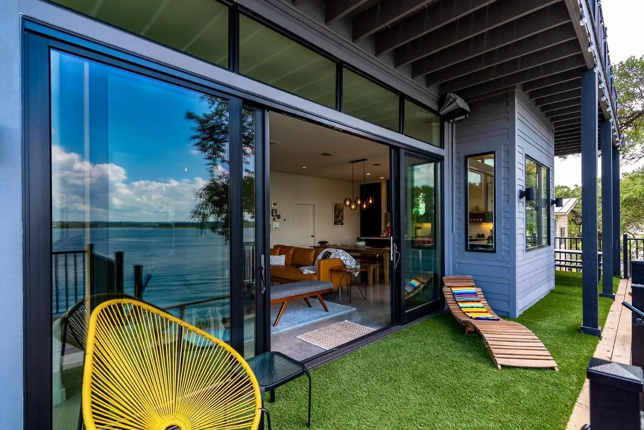 Happy Owl Lakehouse *