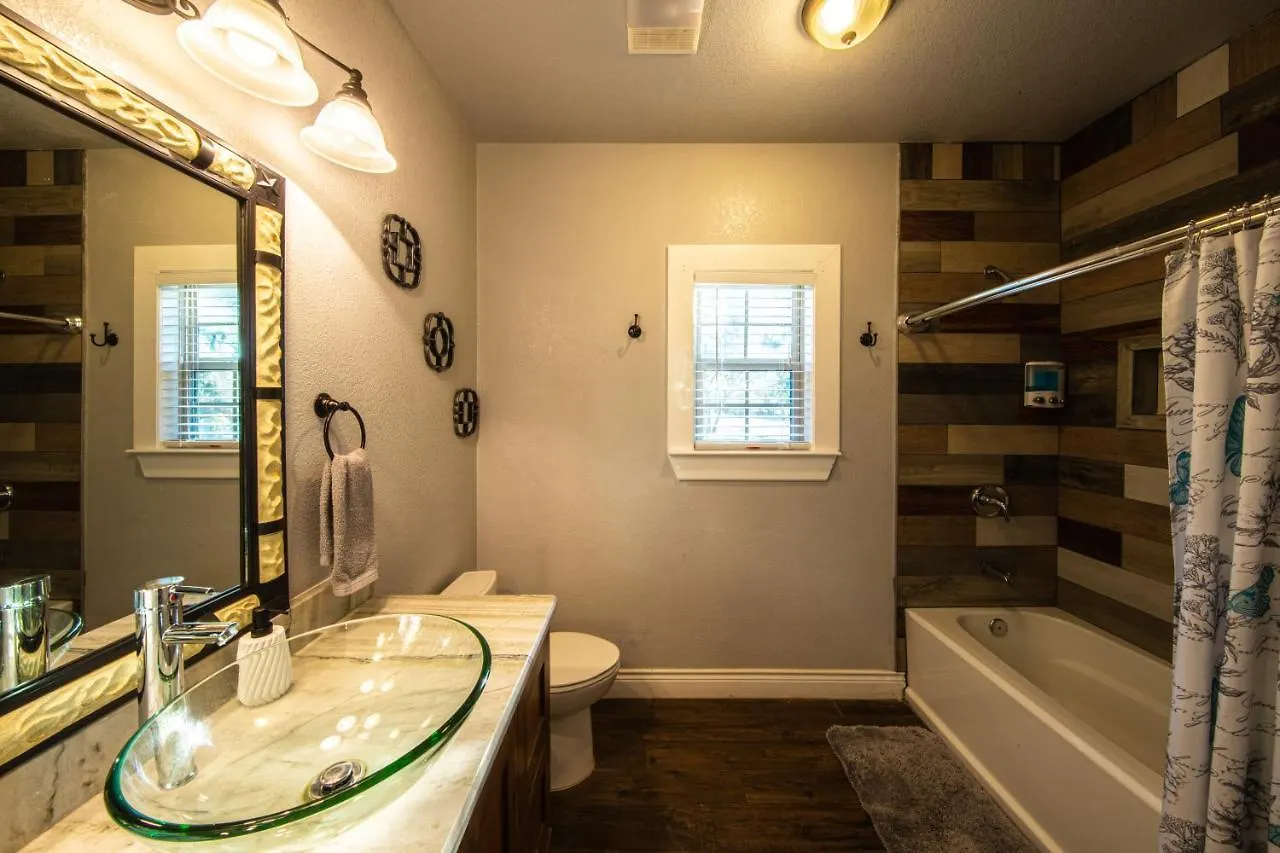 Lakeview Luxury Semesterbostad Canyon Lake