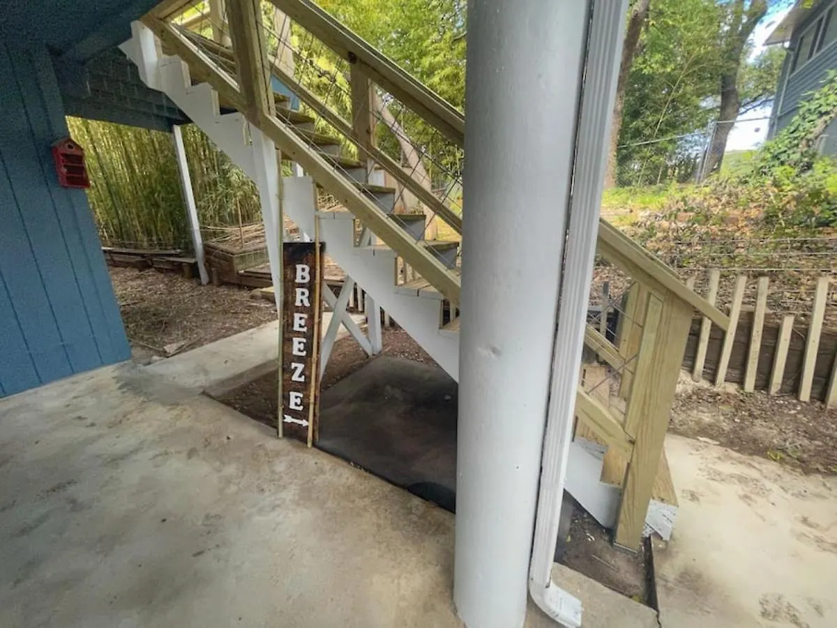 דירה Bamboo Breeze - Sleeps 6 - Pet-friendly