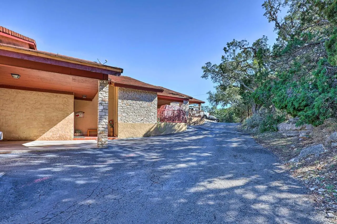 Canyon Vacation With Views
