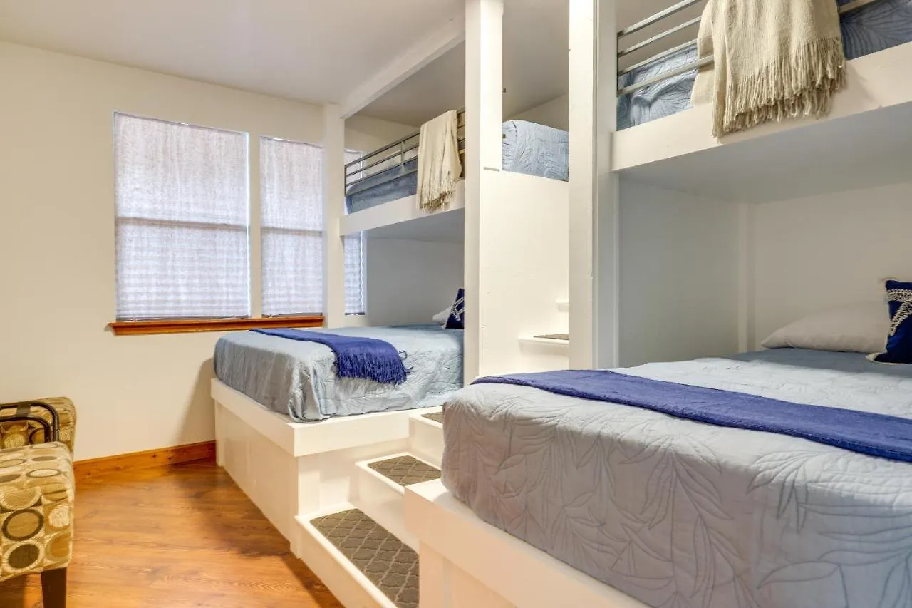 Holiday home Canyon With Amenities And Fire Pit! *