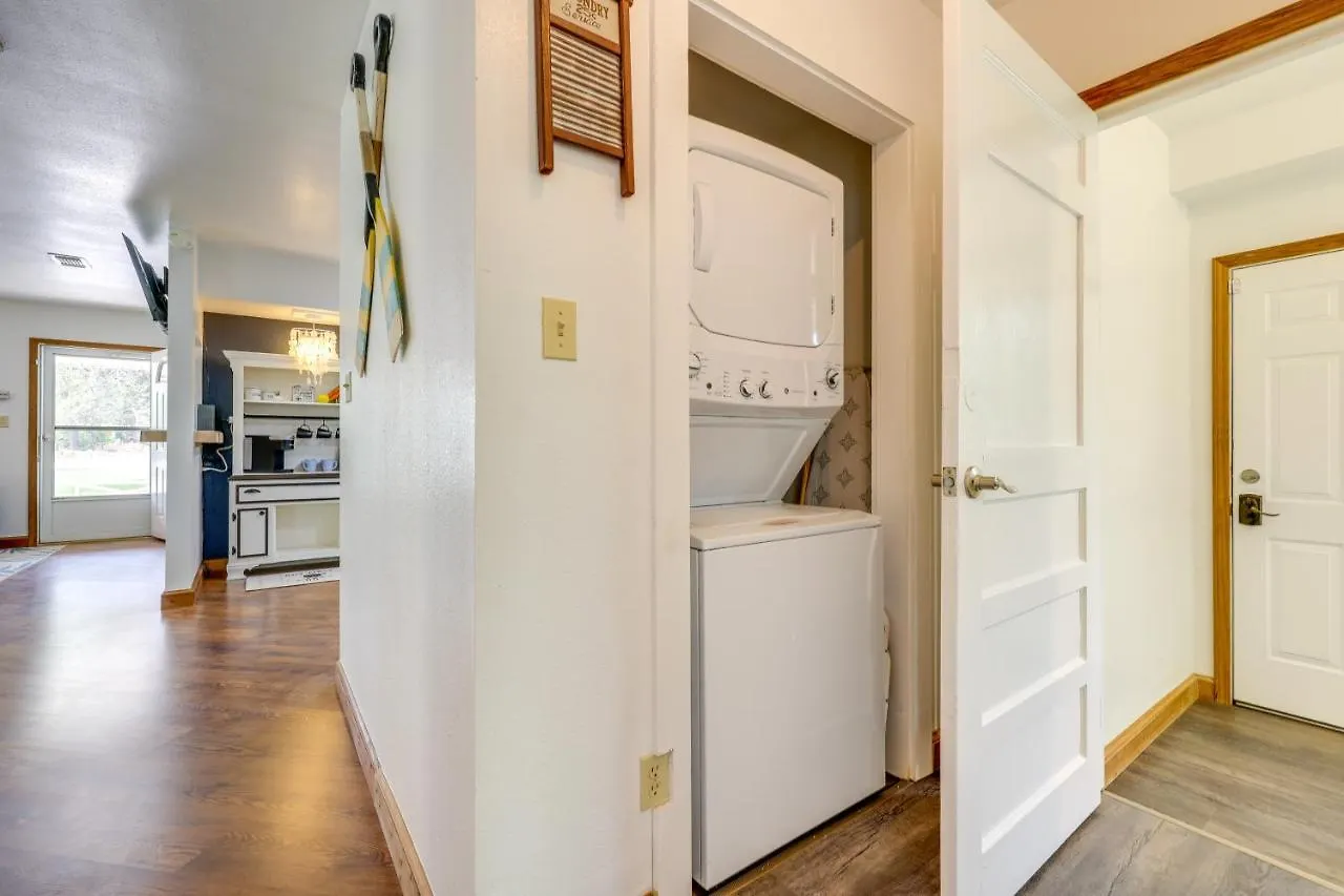 Canyon With Amenities And Fire Pit! Canyon Lake