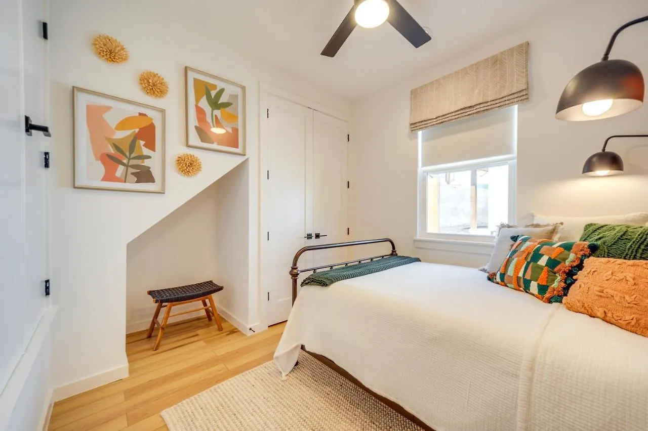 بيت للعطل Family-friendly Canyon With Hot Tub!