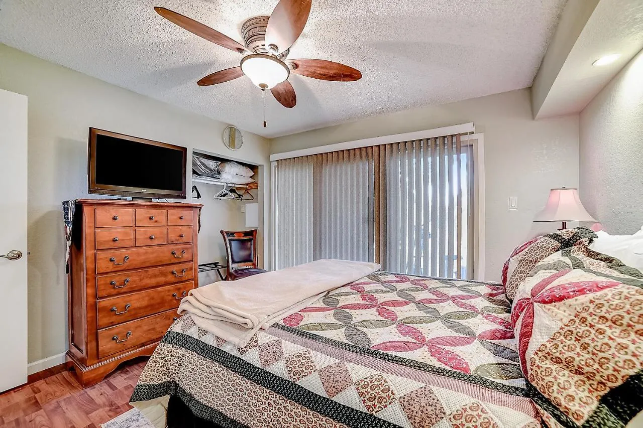 Διαμέρισμα 1185 Parkview Dr Unit 22 *