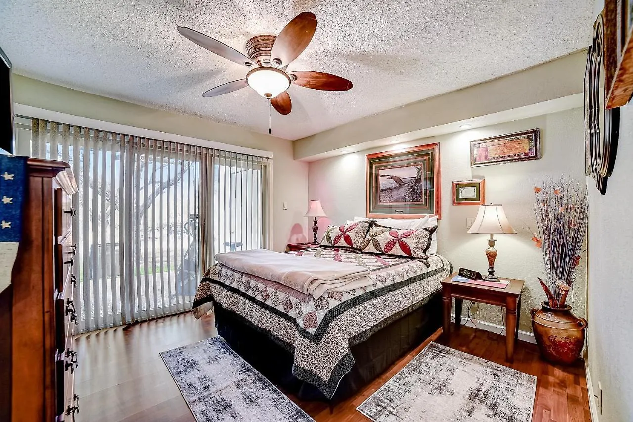 1185 Parkview Dr Unit 22 Διαμέρισμα