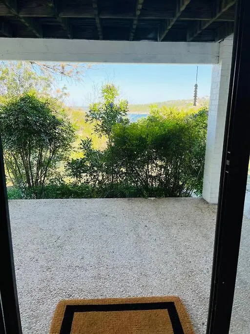 Views, Canyon Lake, Newly Remodeled, Close To River, Location, With A Fire Pit 펜션 *