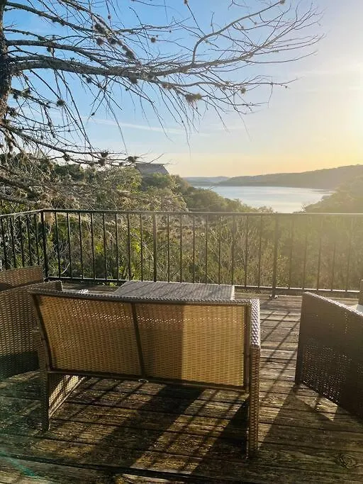 Views, Canyon Lake, Newly Remodeled, Close To River, Location, With A Fire Pit 펜션 *