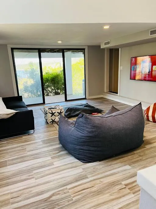 펜션 Views, Canyon Lake, Newly Remodeled, Close To River, Location, With A Fire Pit *
