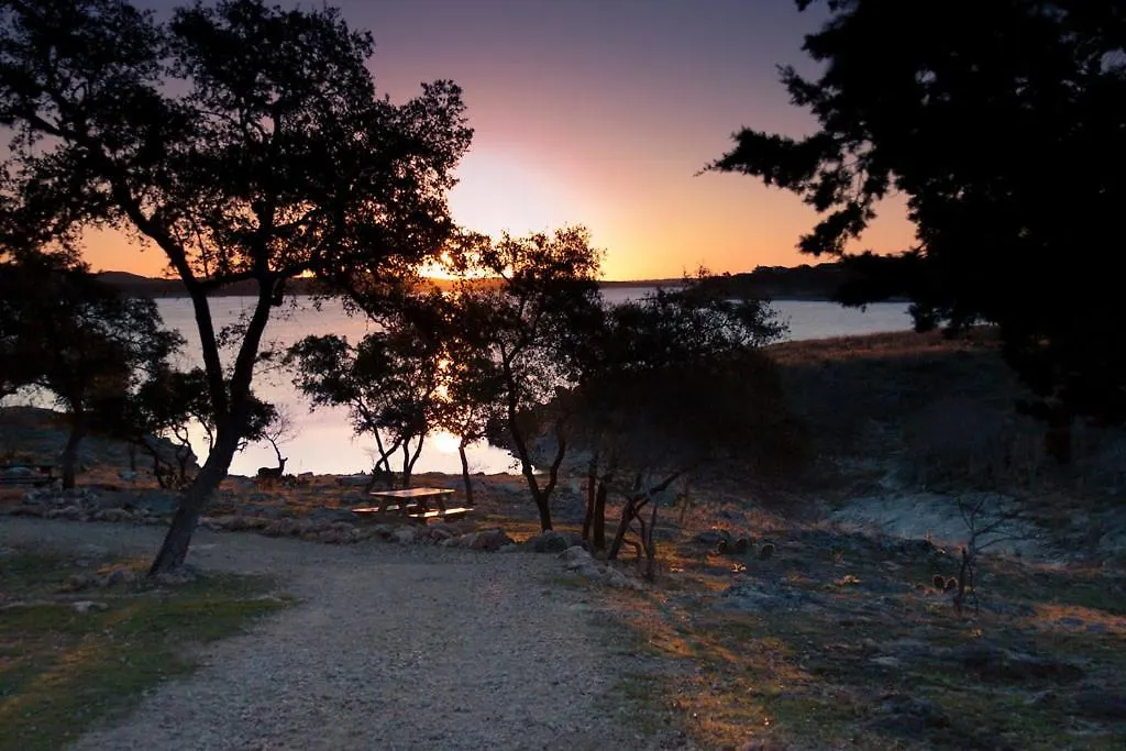 Resort Canyon Lakeview