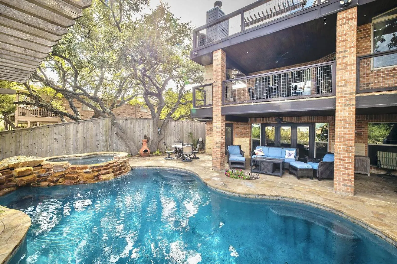 Hummingbird Hideaway - Waterfront With Pool And Hot Tub! Canyon Lake