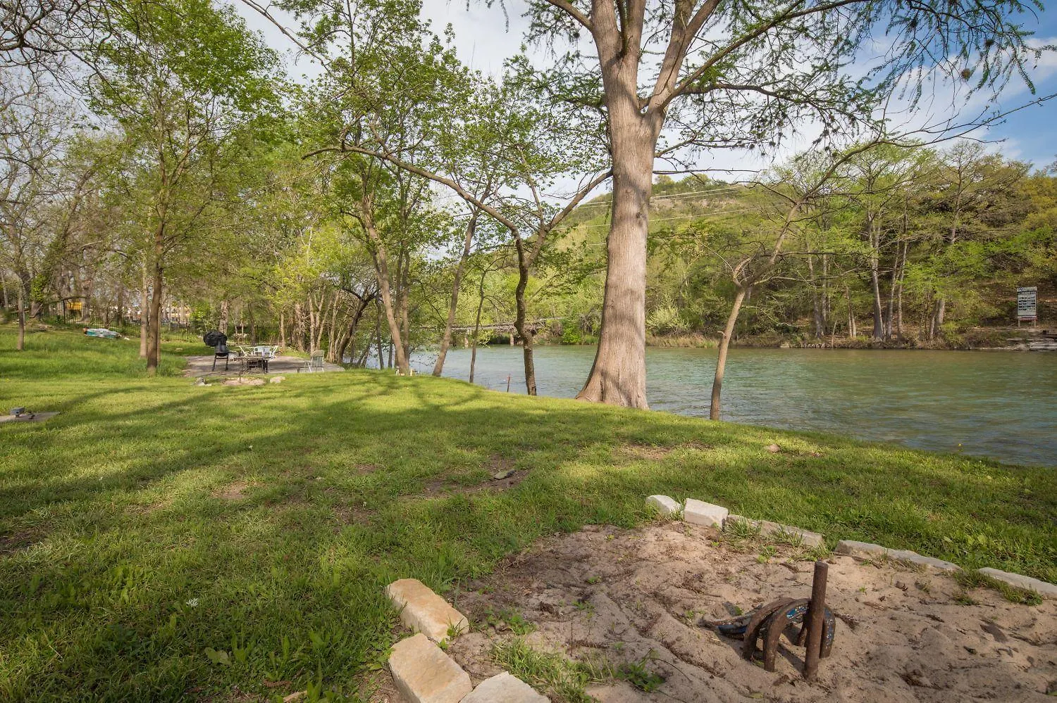 Hondo's River Haus Rr 1300 峡谷湖