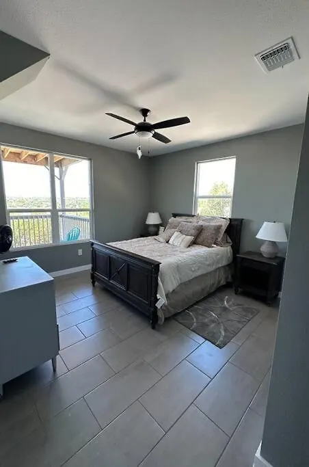 Wake N Canyon Lake, Tx