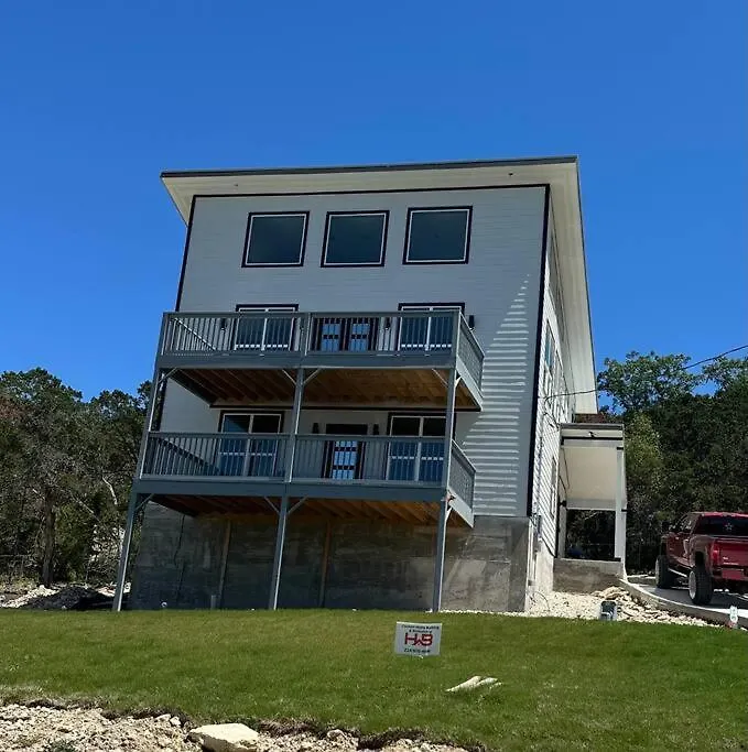 Holiday home Wake N Canyon Lake, Tx *