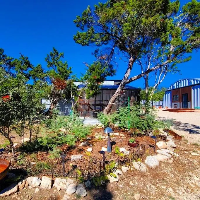 Hill Country Hangar With Hottub, 7 Minutes From The River And Canyon Lake
