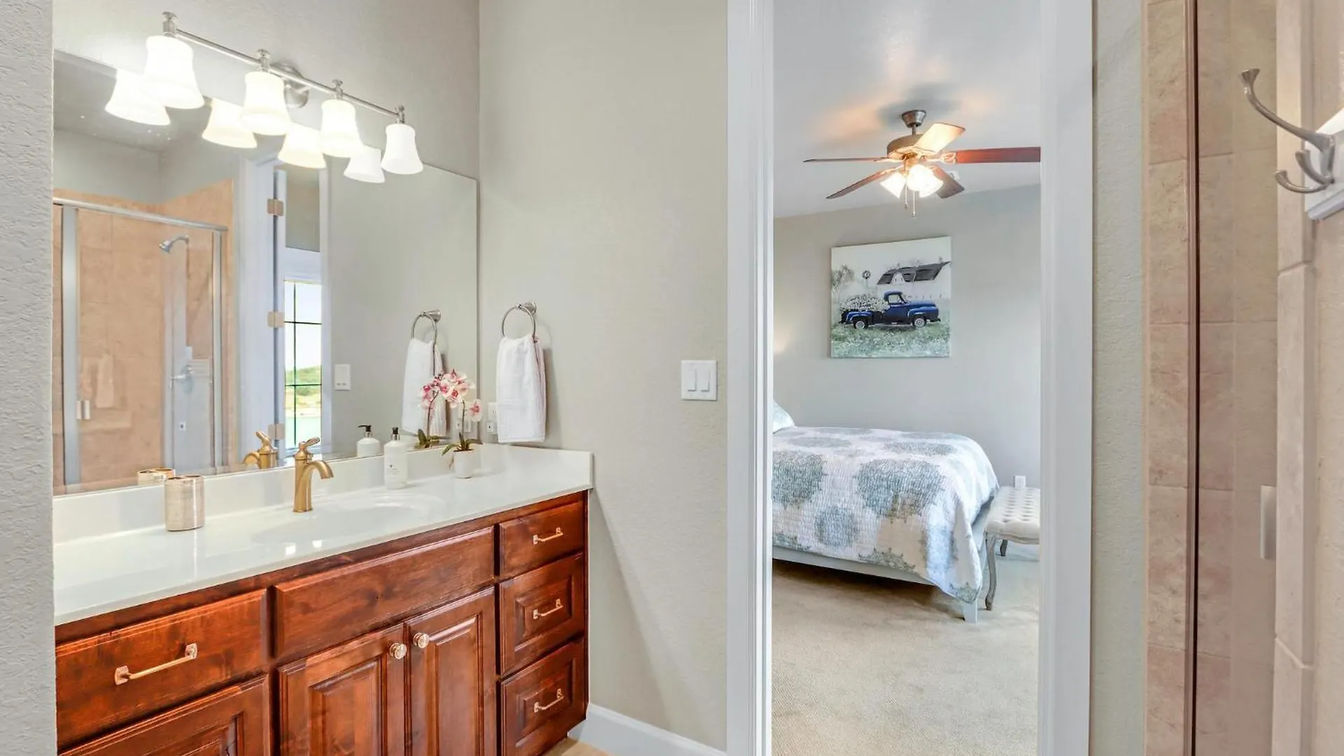 Lakeside Dreamhouse بيت للعطل بحيرة كانيون