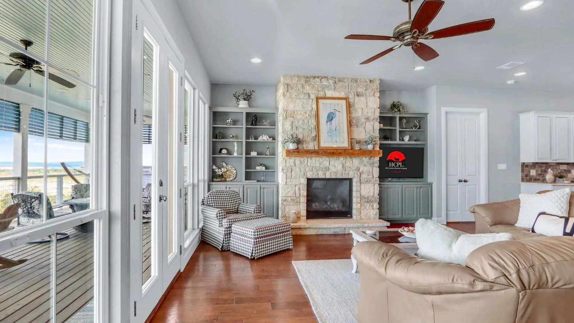 بيت للعطل Lakeside Dreamhouse