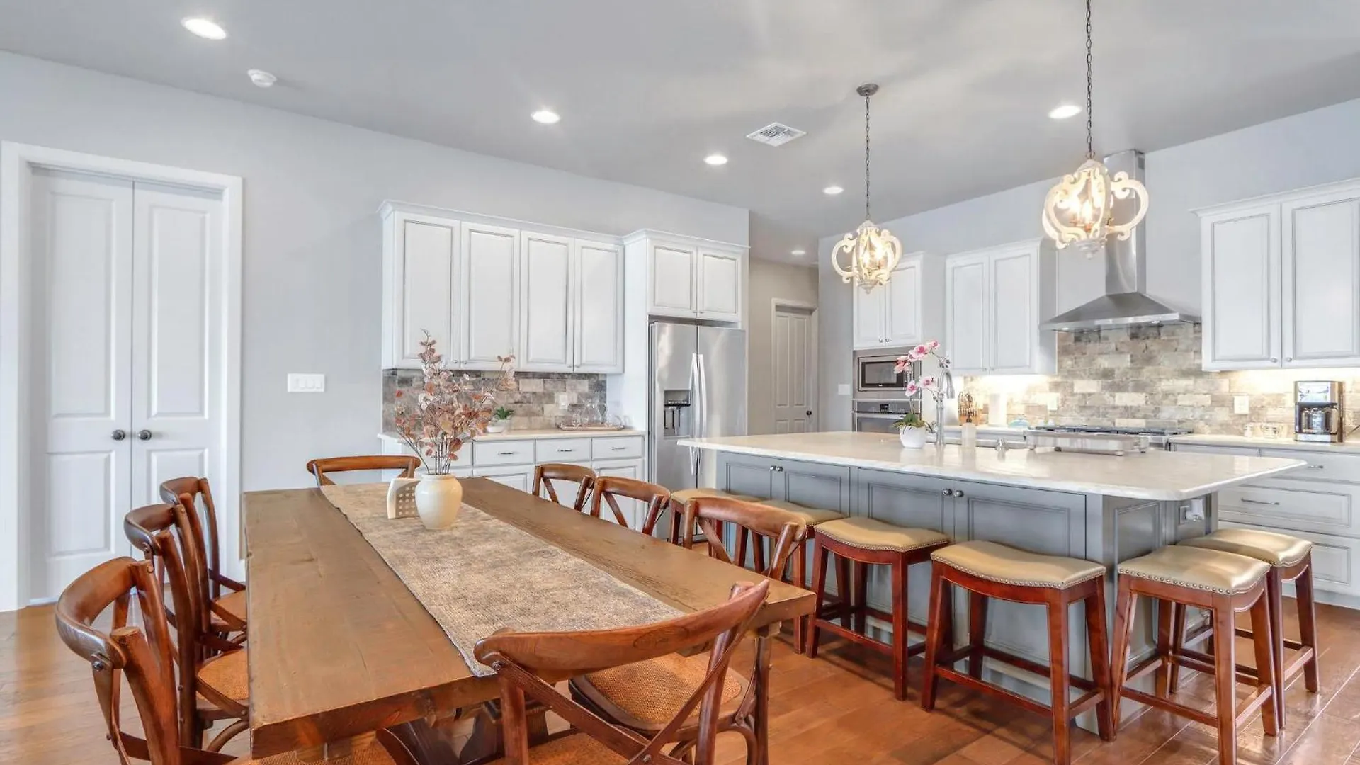 بيت للعطل Lakeside Dreamhouse