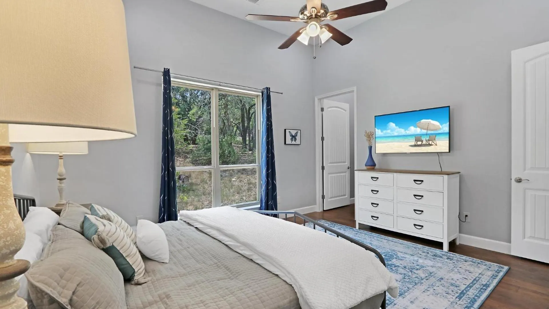 Comal * Canyon Lake