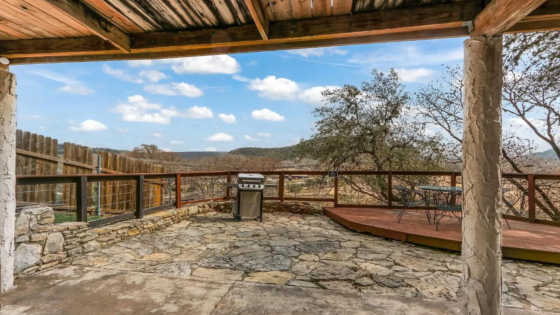 Rick's River Haus Nyaraló *